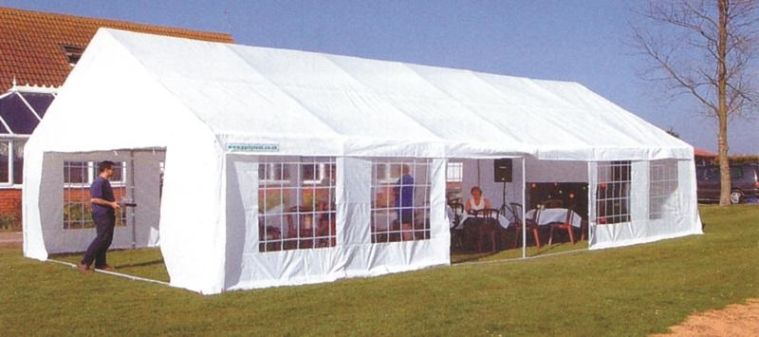 532-party-tent-6×12-metre-1.jpg
