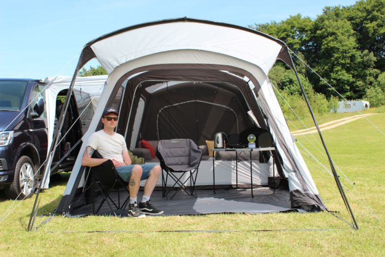 757-outdoor-revolution-movelite-t4e-pc-air-midline-awning-2024-1.jpg