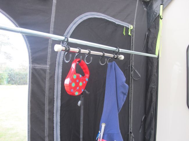 866-dometic-awning-hanging-rail-front-to-rear–1.jpg